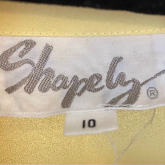 Vintage Soft butter Yellow Full Sleeves Blouse Collared - Picture 12 of 13